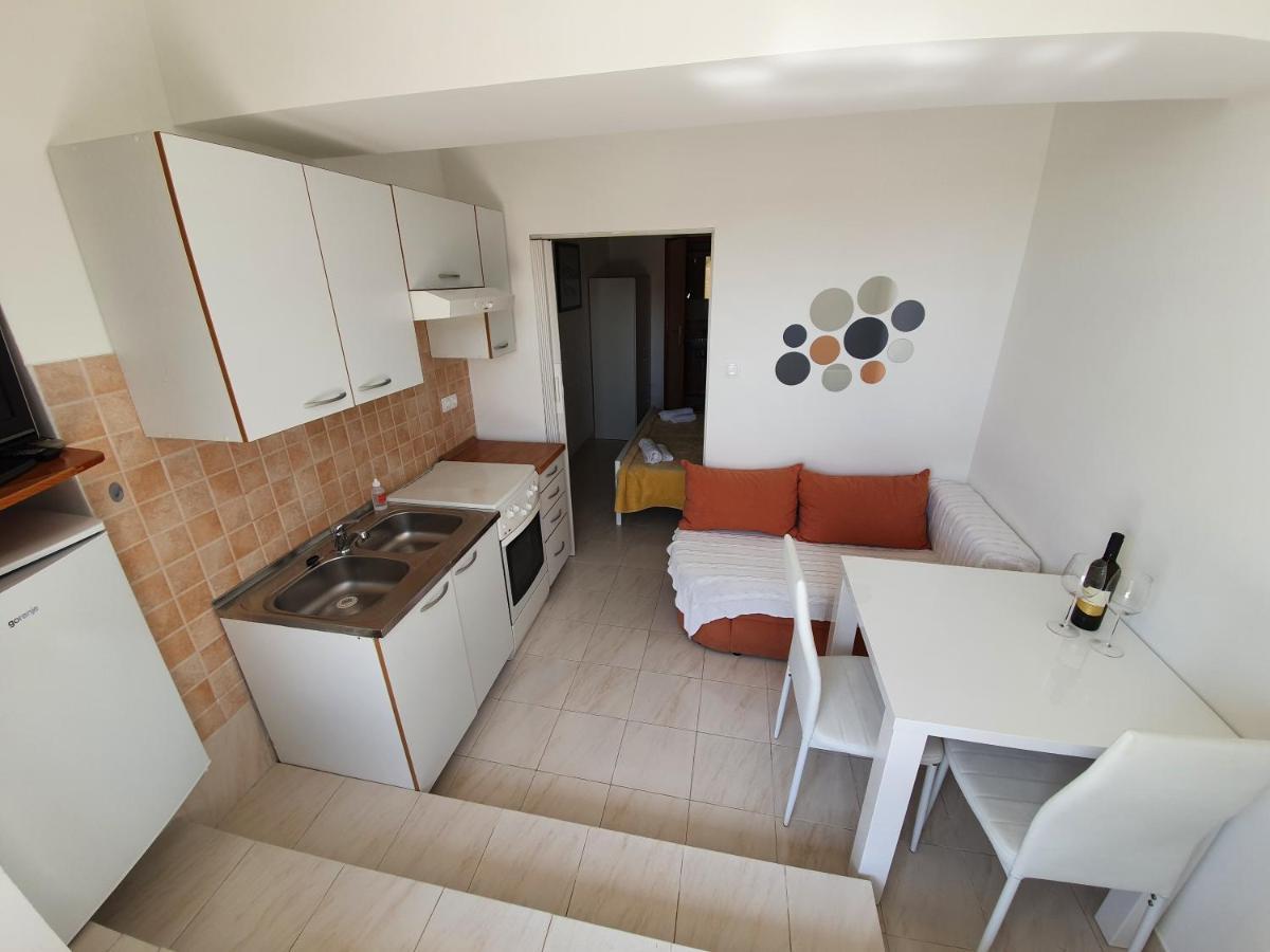 Apartment Ella Banjol Εξωτερικό φωτογραφία