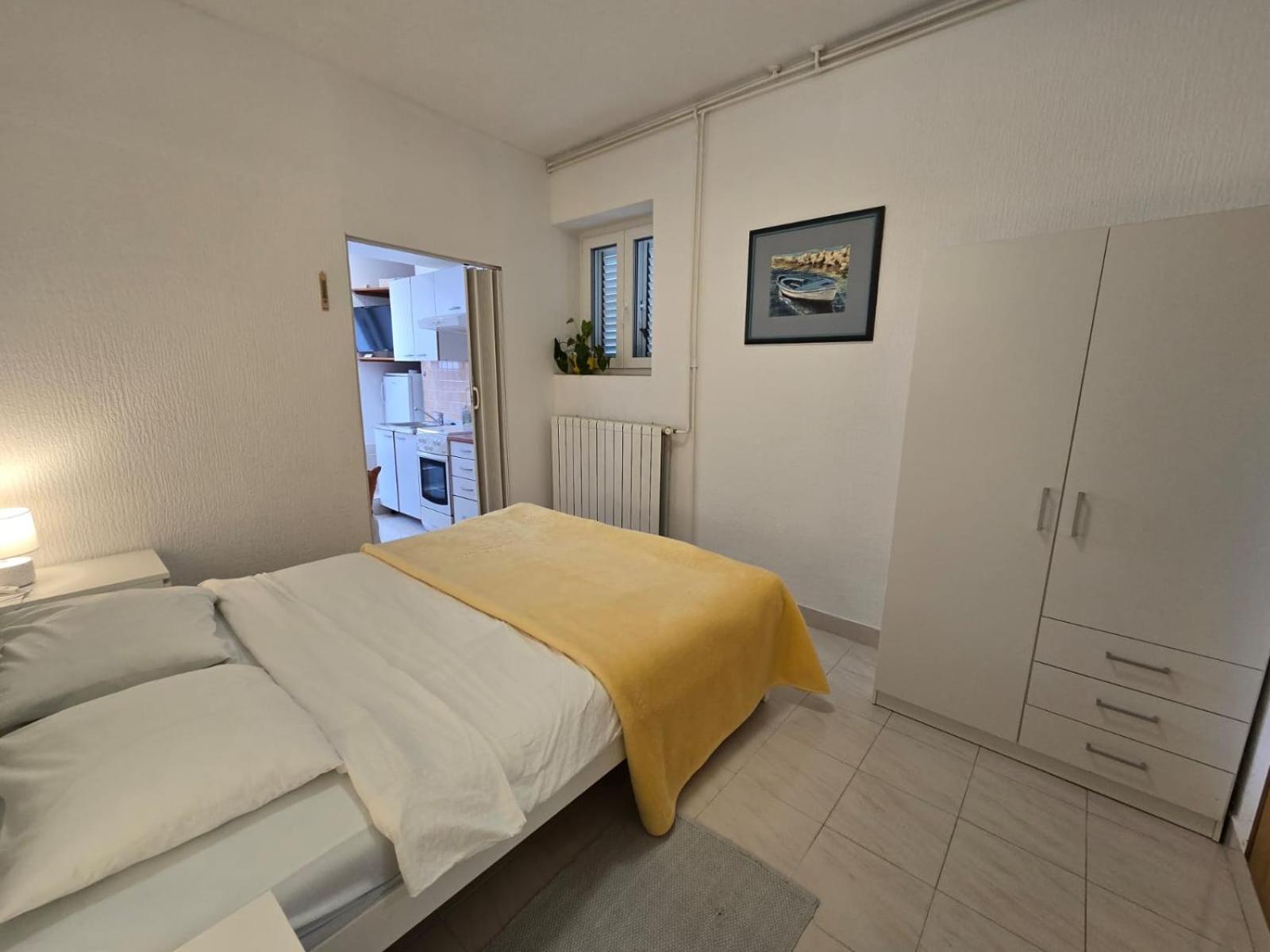 Apartment Ella Banjol Εξωτερικό φωτογραφία