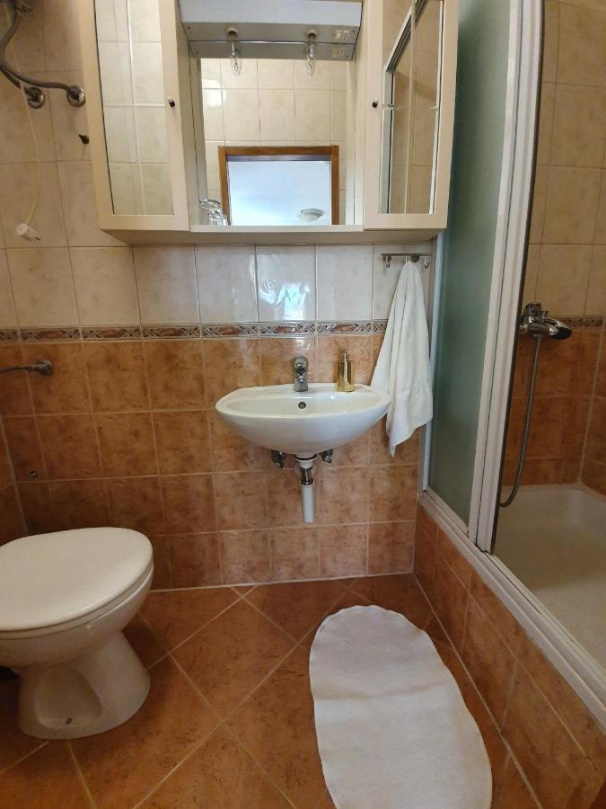 Apartment Ella Banjol Εξωτερικό φωτογραφία